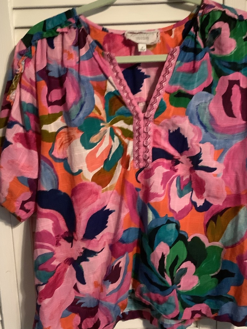 Never worn! Johnny Was Multicolor Floral V-Neck summer top, size medium